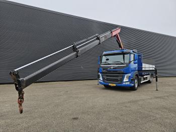 FM 330 4x2 / PALFINGER CRANE / KRAN + TAIL LIFT